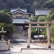 沼名前神社