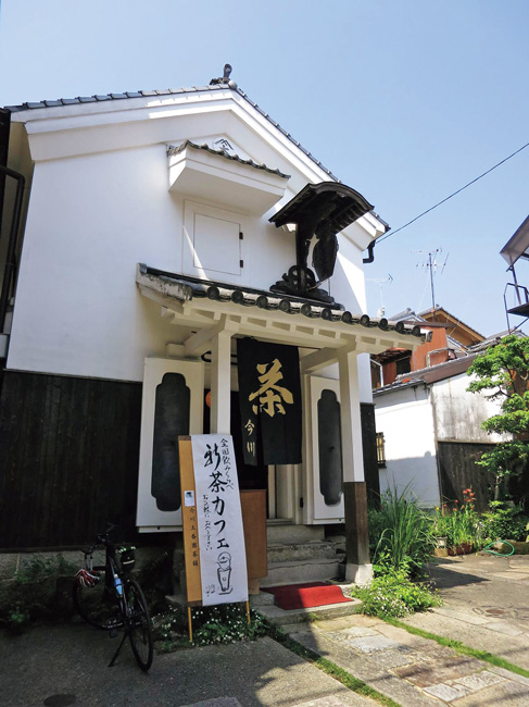 老舗茶舗セレクトの新茶＆熟成茶を飲み比べ