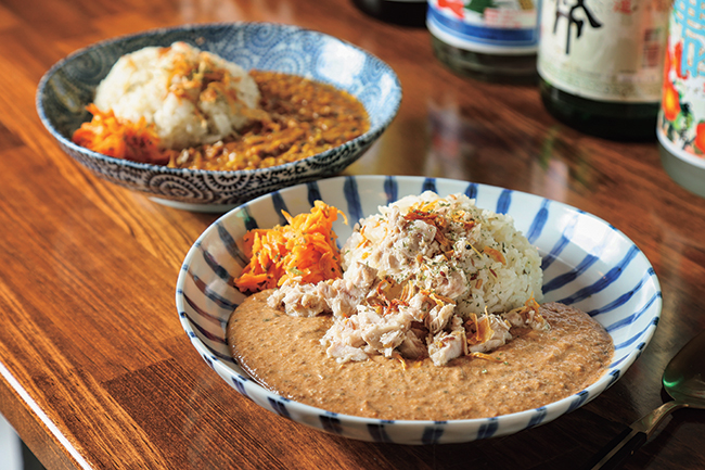 魚と野菜のうま味が凝縮！ スパイス香るカレーを