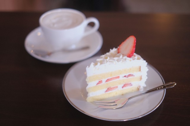 レトロな空間でケーキを堪能