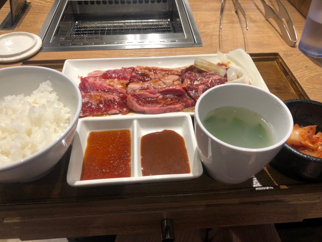 話題沸騰中！?焼肉のファストフード?が広島初上陸！